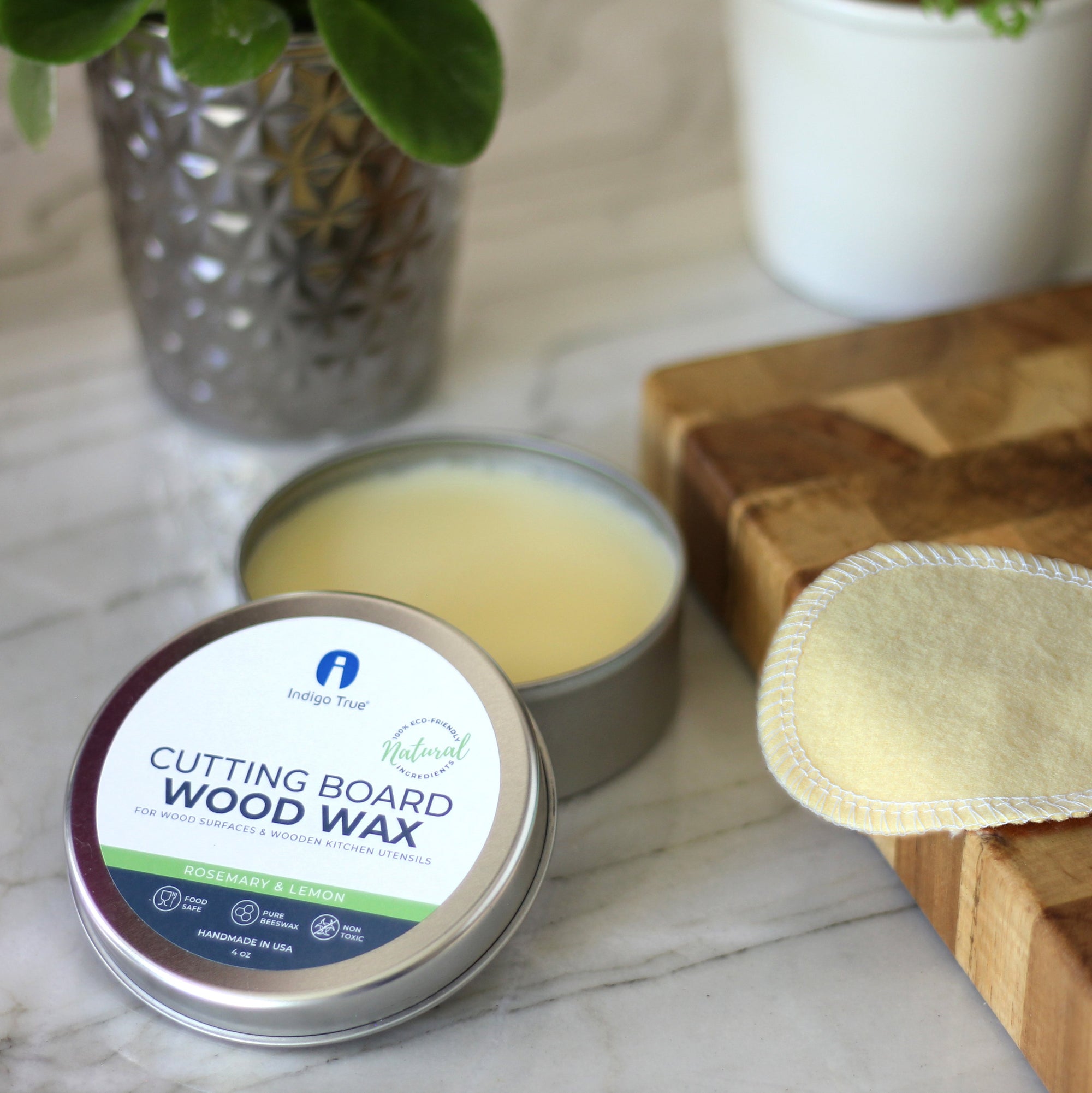 Wood Master's Secret Non Toxic, Food Safe Cutting Board Oil, Conditioner &  Sealer. 100% Plant Based. Exceeds FDA Food Contact Surface Regulations.